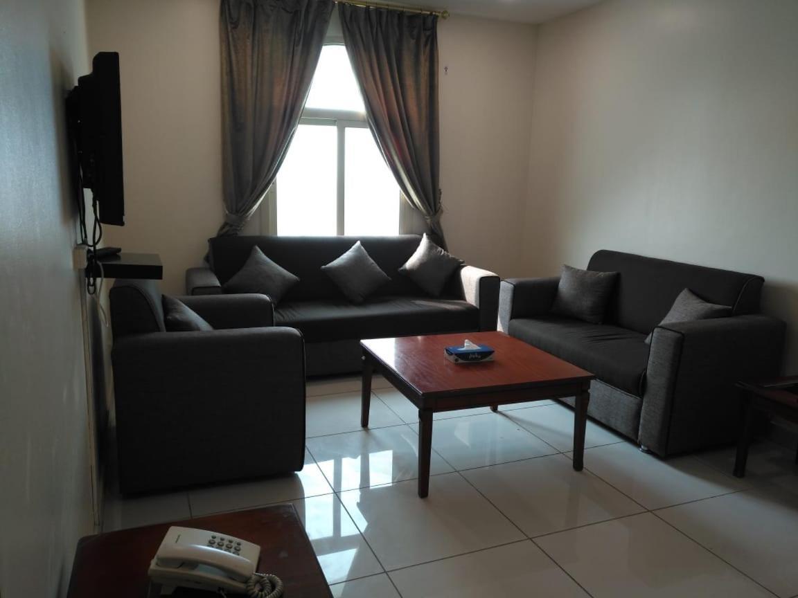 Loaloat Al Khobar 2 Furnished Units Aparthotel Exterior photo
